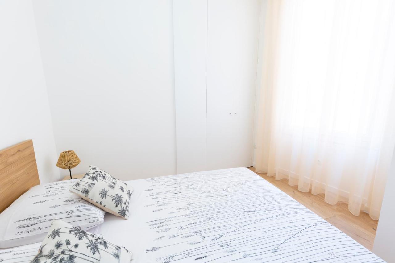 Marne II - 3 Pieces - Parking - Carre D'Or Menton Apartment ภายนอก รูปภาพ