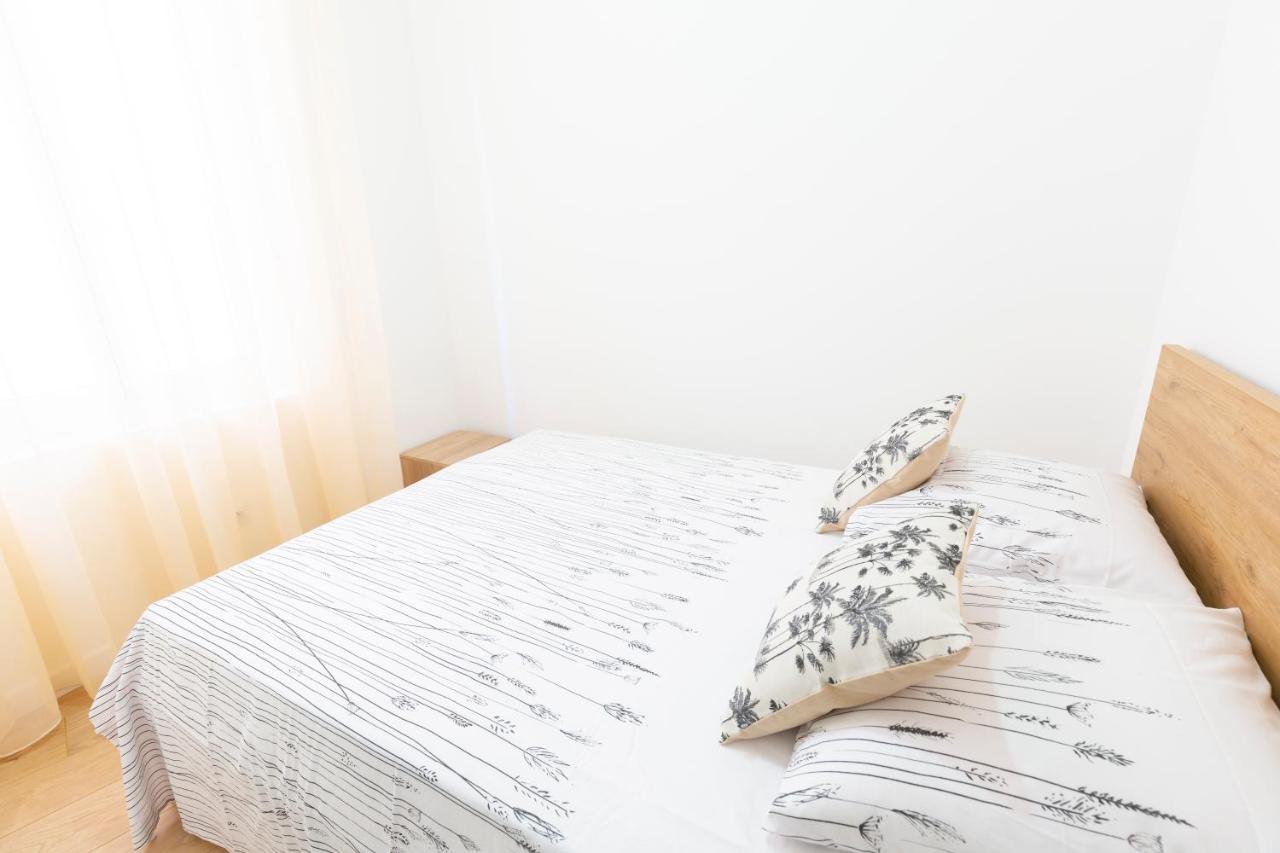 Marne II - 3 Pieces - Parking - Carre D'Or Menton Apartment ภายนอก รูปภาพ